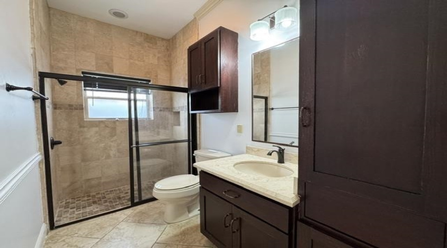 2920 O'Henry Dr, Laredo, Texas 78041, 3 Bedrooms Bedrooms, 8 Rooms Rooms,4 BathroomsBathrooms,Residential,For Rent,2920 O'Henry Dr,20262596