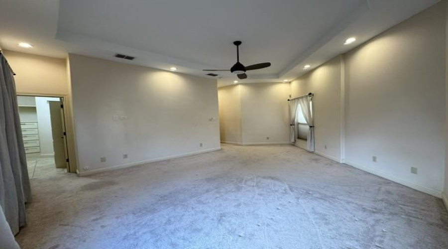 2920 O'Henry Dr, Laredo, Texas 78041, 3 Bedrooms Bedrooms, 8 Rooms Rooms,4 BathroomsBathrooms,Residential,For Rent,2920 O'Henry Dr,20262596