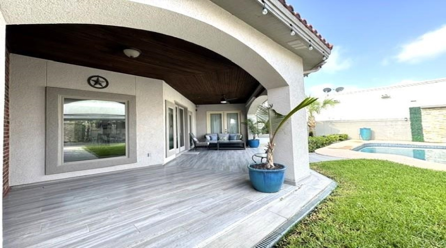 2920 O'Henry Dr, Laredo, Texas 78041, 3 Bedrooms Bedrooms, 8 Rooms Rooms,4 BathroomsBathrooms,Residential,For Rent,2920 O'Henry Dr,20262596