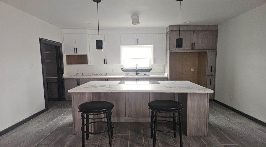 1401 Los Estribos Dr., Laredo, Texas 78046, 3 Bedrooms Bedrooms, 6 Rooms Rooms,3 BathroomsBathrooms,Residential,For Sale,1401 Los Estribos Dr.,20262608