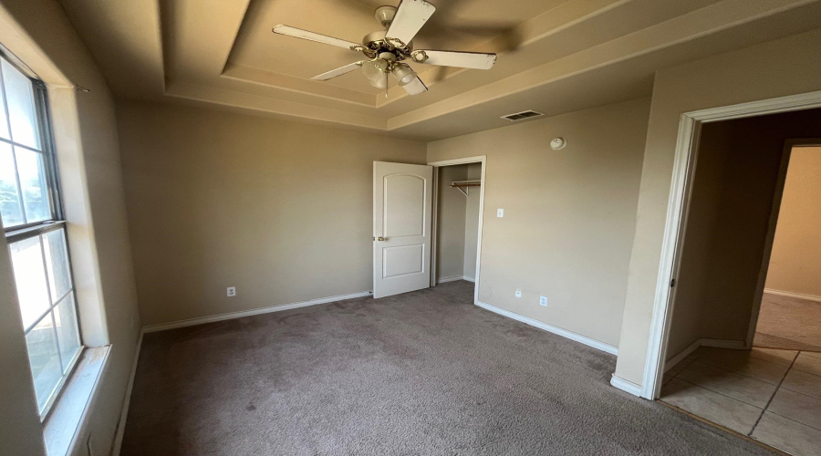 2803 Bayard St, Laredo, Texas 78046-8259, 3 Bedrooms Bedrooms, 5 Rooms Rooms,2 BathroomsBathrooms,Residential,For Sale,2803 Bayard St,20262610