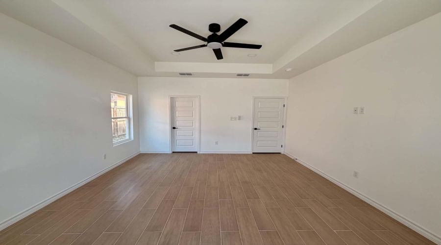 6115 Leopoldo Dr, Laredo, Texas 78043, 4 Bedrooms Bedrooms, 6 Rooms Rooms,2 BathroomsBathrooms,Residential,For Sale,6115 Leopoldo Dr,20262615