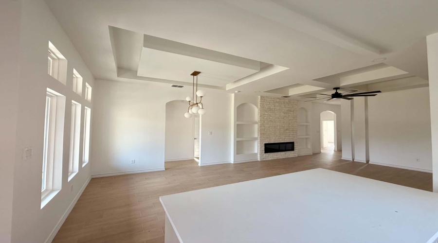 6115 Leopoldo Dr, Laredo, Texas 78043, 4 Bedrooms Bedrooms, 6 Rooms Rooms,2 BathroomsBathrooms,Residential,For Sale,6115 Leopoldo Dr,20262615