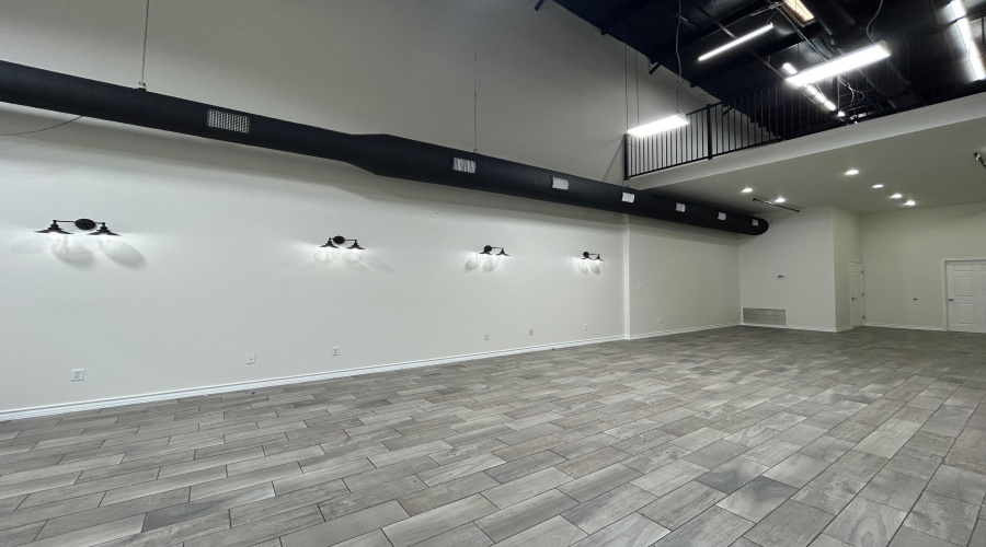 8218 Casa Verde Rd, Laredo, Texas 78041, 1 Room Rooms,1 BathroomBathrooms,Commercial retail/office,For Rent,8218 Casa Verde Rd,20262612