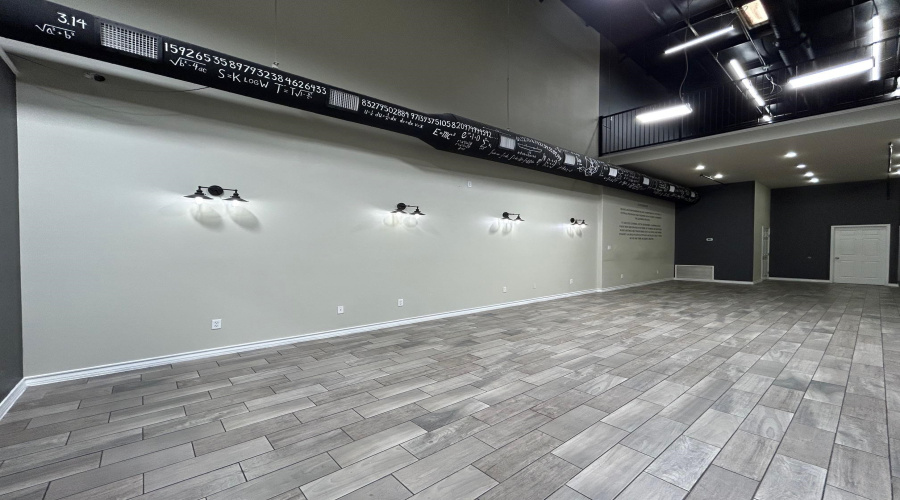 8218 Casa Verde Rd, Laredo, Texas 78041, 1 Room Rooms,1 BathroomBathrooms,Commercial retail/office,For Rent,8218 Casa Verde Rd,20262612