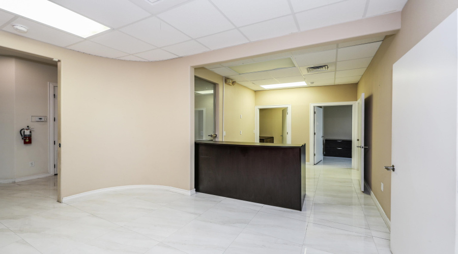 10414 Medical Lp, Laredo, Texas 78045, 1 Room Rooms,2 BathroomsBathrooms,Commercial retail/office,For Rent,10414 Medical Lp,20262613