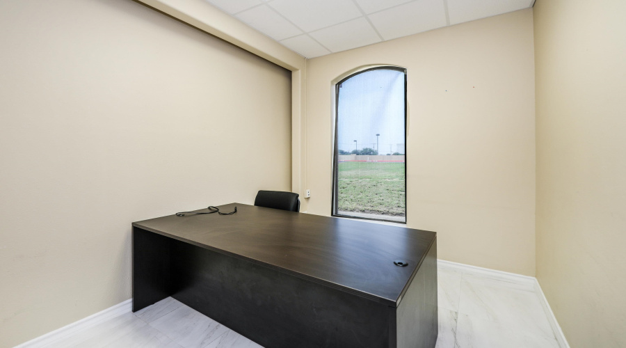 10414 Medical Lp, Laredo, Texas 78045, 1 Room Rooms,2 BathroomsBathrooms,Commercial retail/office,For Rent,10414 Medical Lp,20262613
