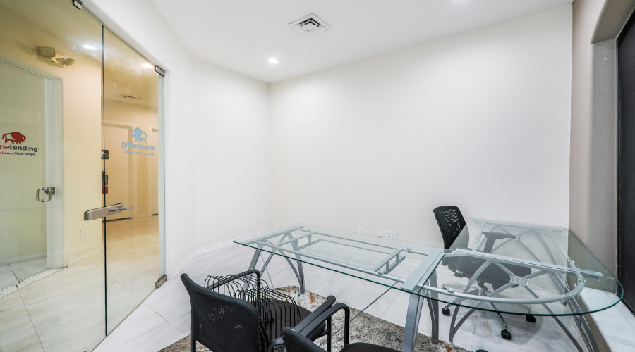 10414 Medical Lp, Laredo, Texas 78045, 1 Room Rooms,2 BathroomsBathrooms,Commercial retail/office,For Rent,10414 Medical Lp,20262613