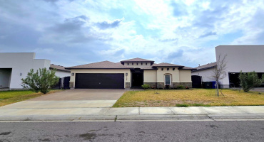 725 Cavatina Dr., Laredo, Texas 78045, 3 Bedrooms Bedrooms, 5 Rooms Rooms,2 BathroomsBathrooms,Residential,For Sale,725 Cavatina Dr.,20262600