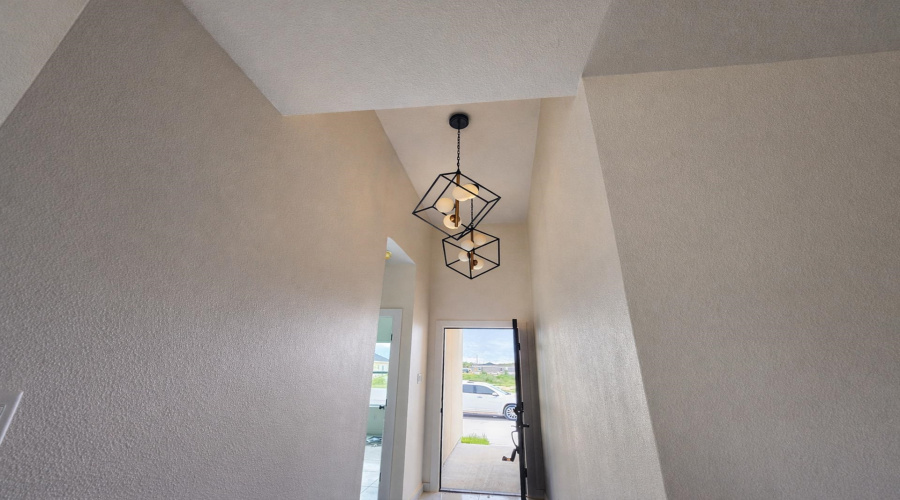 114 Mi Ranchito St., Laredo, Texas 78045, 3 Bedrooms Bedrooms, 4 Rooms Rooms,2 BathroomsBathrooms,Residential,For Sale,114 Mi Ranchito St.,20262618