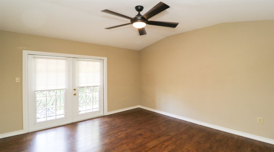 7521 Country Club Dr, Laredo, Texas 78041, 3 Bedrooms Bedrooms, 6 Rooms Rooms,2 BathroomsBathrooms,Residential,For Rent,7521 Country Club Dr,20262620