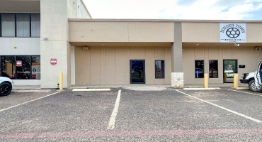 313 W Village Blvd, LAREDO, Texas 78041, 1 Room Rooms,1 BathroomBathrooms,Commercial retail/office,For Rent,313 W Village Blvd,20262623