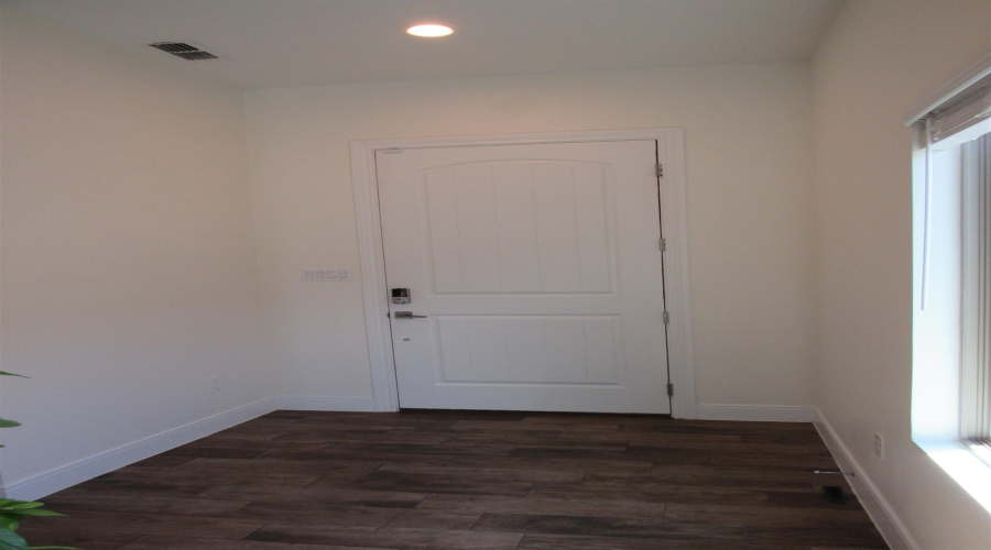 2419 Messi St., Laredo, Texas 78041, 3 Bedrooms Bedrooms, 6 Rooms Rooms,2 BathroomsBathrooms,Residential,For Rent,2419 Messi St.,20262626