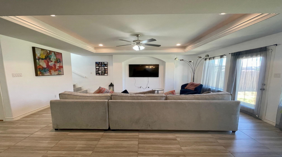 1918 Aransas Pass Dr, Laredo, Texas 78045, 4 Bedrooms Bedrooms, 6 Rooms Rooms,2 BathroomsBathrooms,Residential,For Rent,1918 Aransas Pass Dr,20262632