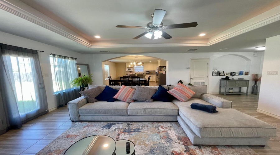 1918 Aransas Pass Dr, Laredo, Texas 78045, 4 Bedrooms Bedrooms, 6 Rooms Rooms,2 BathroomsBathrooms,Residential,For Rent,1918 Aransas Pass Dr,20262632