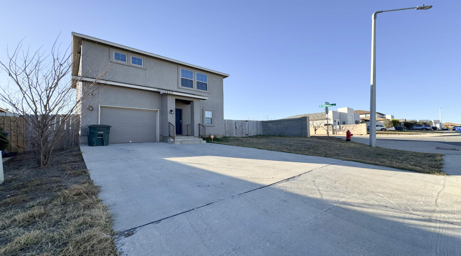 5802 Moses Lp., Laredo, Texas 78046, 3 Bedrooms Bedrooms, 6 Rooms Rooms,2 BathroomsBathrooms,Residential,For Rent,5802 Moses Lp.,20262633