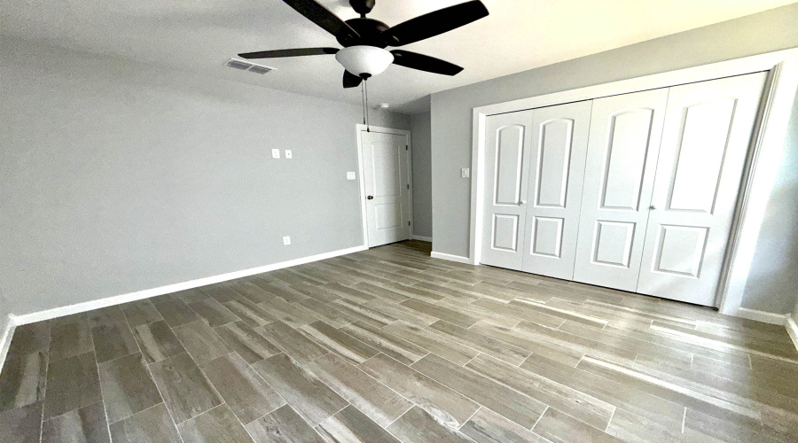 5521 Conroe St, Laredo, Texas 78046, 4 Bedrooms Bedrooms, 7 Rooms Rooms,2 BathroomsBathrooms,Residential,For Sale,5521 Conroe St,20262646