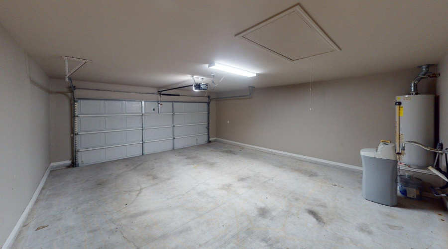 104 Buckskin Trl., VICTORIA, Texas 77904, 4 Bedrooms Bedrooms, 7 Rooms Rooms,2 BathroomsBathrooms,Residential,For Sale,104 Buckskin Trl.,20262649