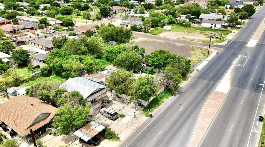 3111 Clark Blvd, Laredo, Texas 78043, ,Land,For Sale,3111 Clark Blvd,20262653