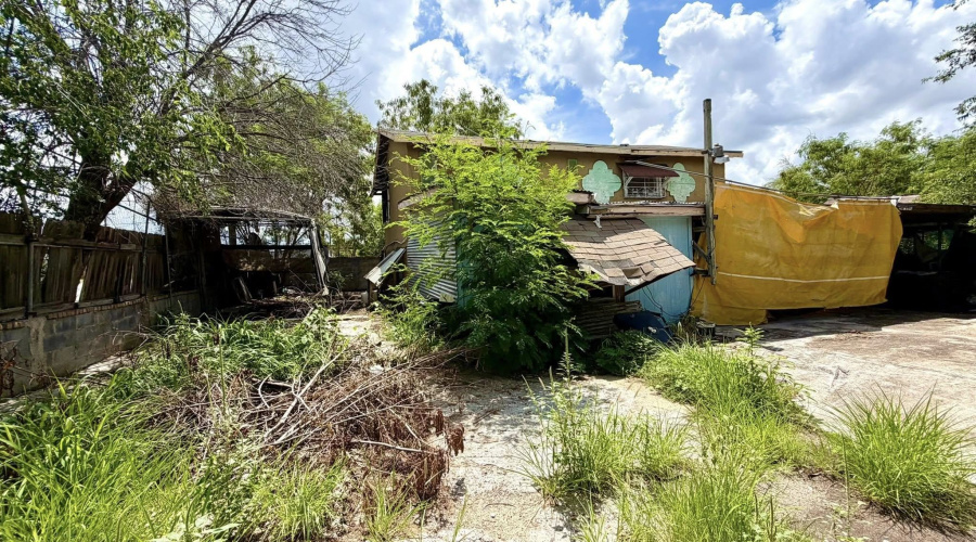 3111 Clark Blvd, Laredo, Texas 78043, ,Land,For Sale,3111 Clark Blvd,20262653