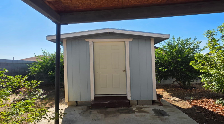 5004 Santa Rosa Dr, Laredo, Texas 78046, 2 Bedrooms Bedrooms, 4 Rooms Rooms,2 BathroomsBathrooms,Residential,For Sale,5004 Santa Rosa Dr,20262652