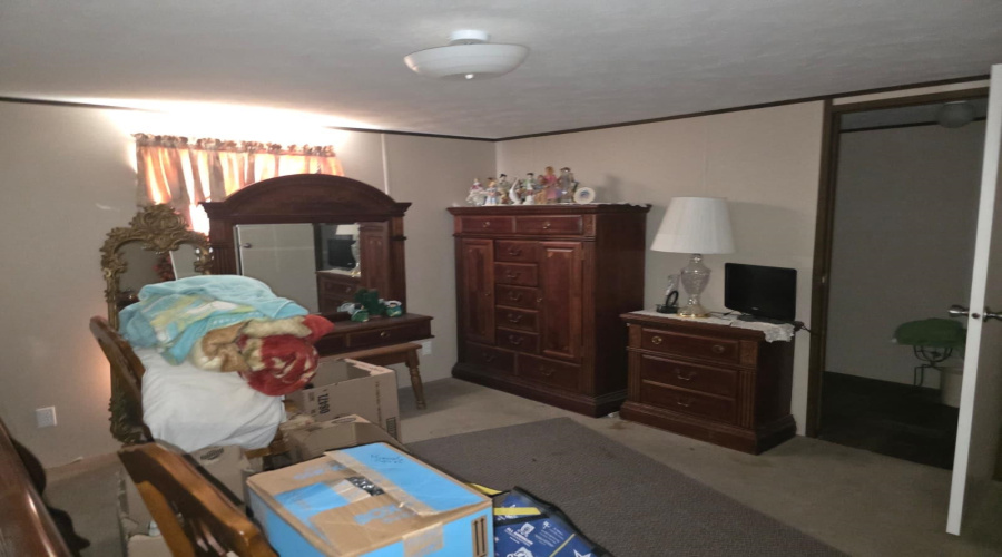 5004 Santa Rosa Dr, Laredo, Texas 78046, 2 Bedrooms Bedrooms, 4 Rooms Rooms,2 BathroomsBathrooms,Residential,For Sale,5004 Santa Rosa Dr,20262652