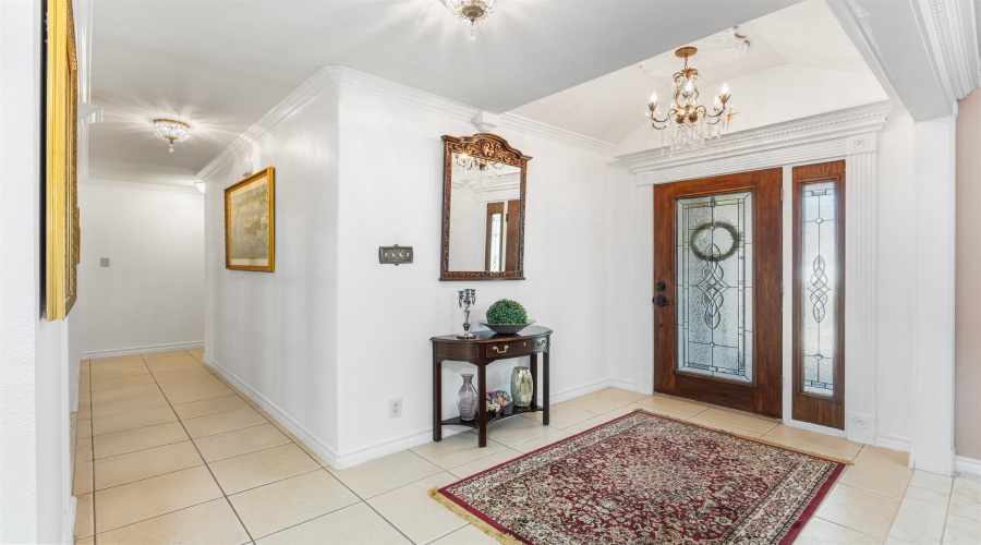 311 Merlin Rd, Laredo, Texas 78041, 4 Bedrooms Bedrooms, 7 Rooms Rooms,3 BathroomsBathrooms,Residential,For Sale,311 Merlin Rd,20262654
