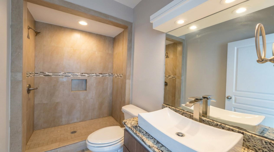 5601 Cuenca Dr, Laredo, Texas 78046, 2 Bedrooms Bedrooms, 2 Rooms Rooms,1 BathroomBathrooms,Residential,For Rent,5601 Cuenca Dr,20262655