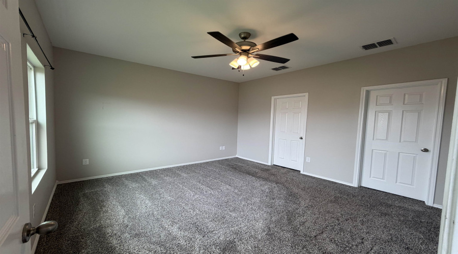 1607 Decano Ln., Laredo, Texas 78046, 3 Bedrooms Bedrooms, 5 Rooms Rooms,2 BathroomsBathrooms,Residential,For Rent,1607 Decano Ln.,20262658