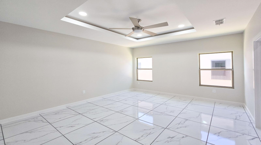 1010 Noyola Loop, LAREDO, Texas 78046, 4 Bedrooms Bedrooms, 6 Rooms Rooms,2 BathroomsBathrooms,Residential,For Sale,1010 Noyola Loop,20262659