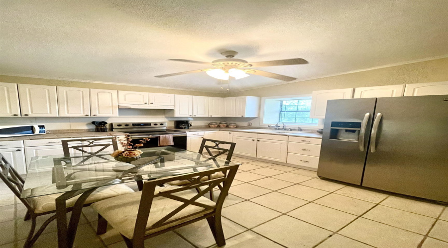 406 Longshadow Rd, Laredo, Texas 78041, 1 Bedroom Bedrooms, 3 Rooms Rooms,1 BathroomBathrooms,Residential,For Rent,406 Longshadow Rd,20262660
