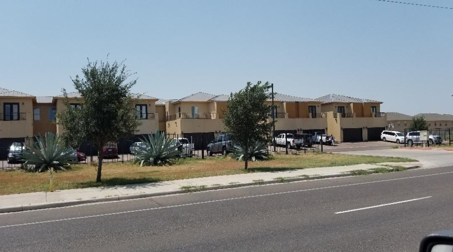 7601 King Arthurs Ct, LAREDO, Texas 78041, 3 Bedrooms Bedrooms, 5 Rooms Rooms,2 BathroomsBathrooms,Residential,For Rent,7601 King Arthurs Ct,20262661