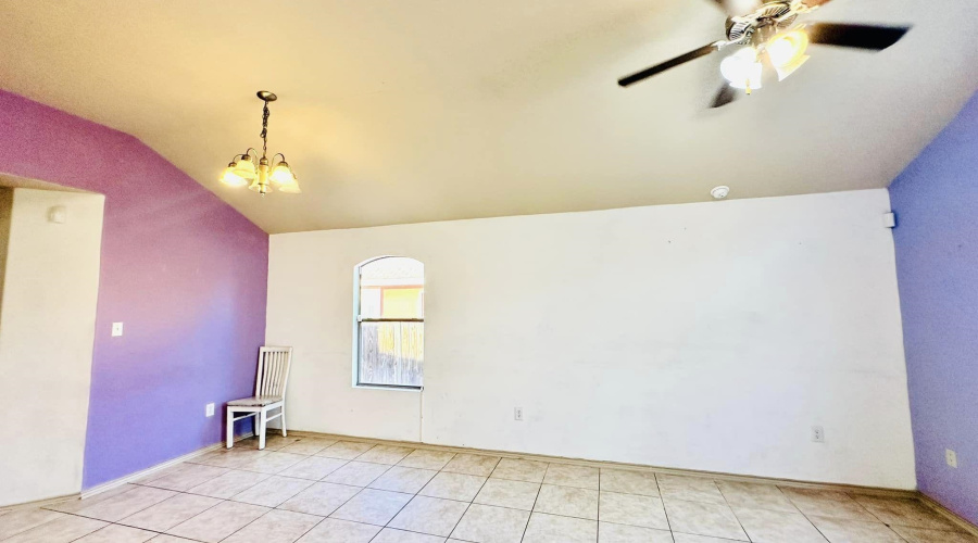 4426 Marla Dr, Laredo, Texas 78046, 3 Bedrooms Bedrooms, 5 Rooms Rooms,2 BathroomsBathrooms,Residential,For Rent,4426 Marla Dr,20262662