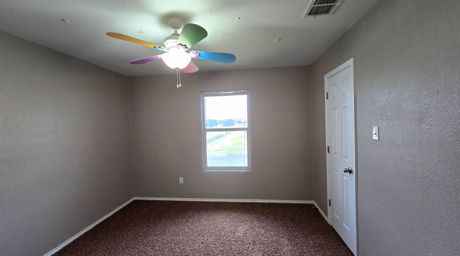 324 Kahlo Lp, Laredo, Texas 78045, 4 Bedrooms Bedrooms, 7 Rooms Rooms,2 BathroomsBathrooms,Residential,For Sale,324 Kahlo Lp,20262666
