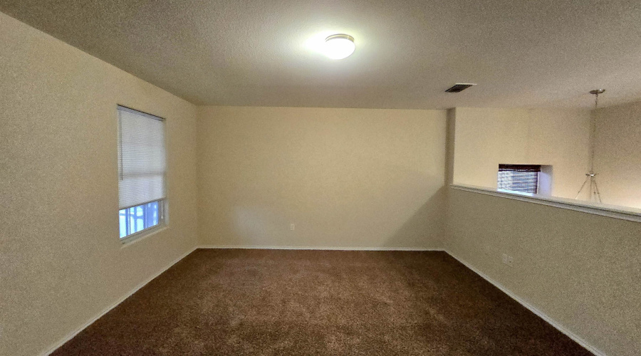 324 Kahlo Lp, Laredo, Texas 78045, 4 Bedrooms Bedrooms, 7 Rooms Rooms,2 BathroomsBathrooms,Residential,For Sale,324 Kahlo Lp,20262666