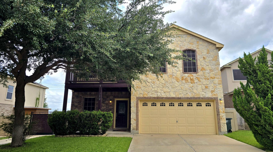 324 Kahlo Lp, Laredo, Texas 78045, 4 Bedrooms Bedrooms, 7 Rooms Rooms,2 BathroomsBathrooms,Residential,For Sale,324 Kahlo Lp,20262666