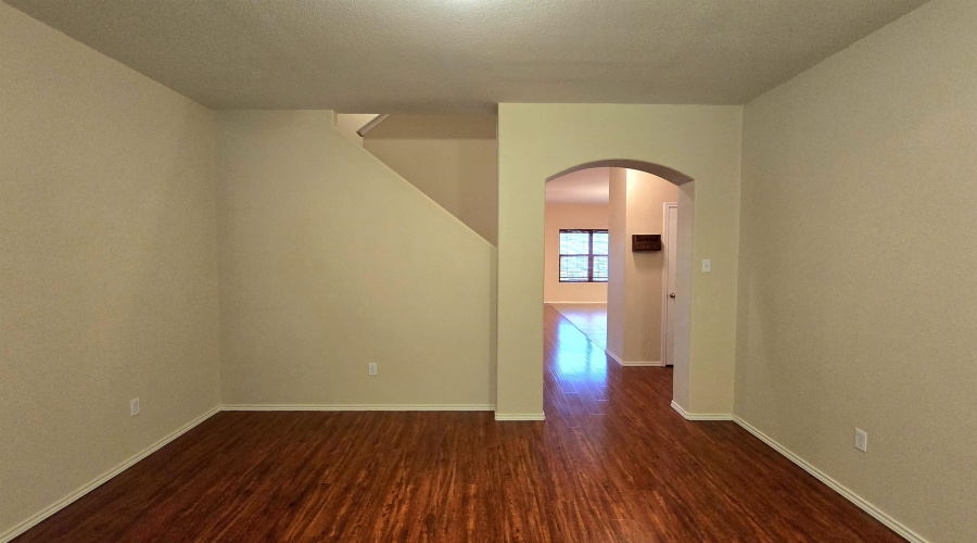 324 Kahlo Lp, Laredo, Texas 78045, 4 Bedrooms Bedrooms, 7 Rooms Rooms,2 BathroomsBathrooms,Residential,For Sale,324 Kahlo Lp,20262666