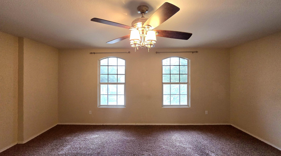 324 Kahlo Lp, Laredo, Texas 78045, 4 Bedrooms Bedrooms, 7 Rooms Rooms,2 BathroomsBathrooms,Residential,For Sale,324 Kahlo Lp,20262666