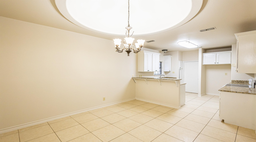 10702 Patron Lp, Laredo, Texas 78245, 3 Bedrooms Bedrooms, 7 Rooms Rooms,2 BathroomsBathrooms,Residential,For Sale,10702 Patron Lp,20262670
