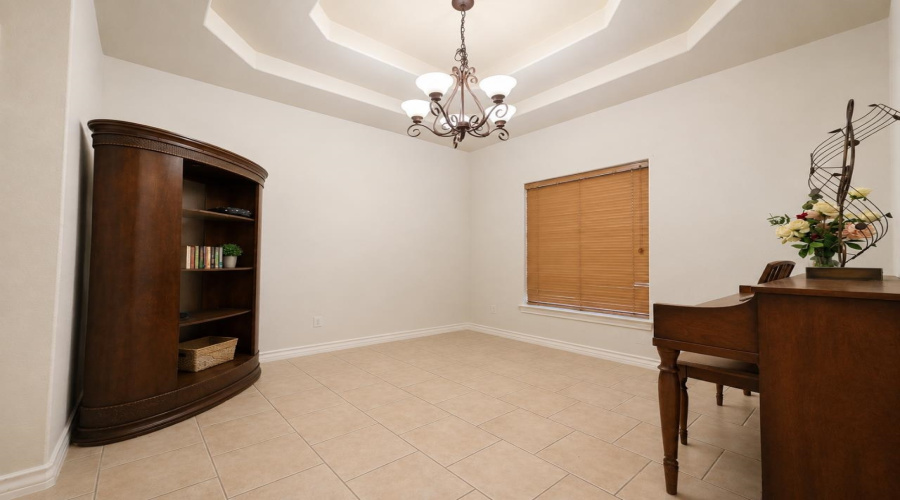 10126 Truchas Rd, laredo, Texas 78045, 3 Bedrooms Bedrooms, 7 Rooms Rooms,2 BathroomsBathrooms,Residential,For Rent,10126 Truchas Rd,20262671