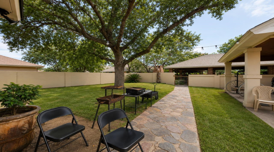 10126 Truchas Rd, laredo, Texas 78045, 3 Bedrooms Bedrooms, 7 Rooms Rooms,2 BathroomsBathrooms,Residential,For Rent,10126 Truchas Rd,20262671