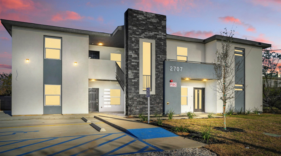 2707 Sanders Ave, LAREDO, Texas 78040, 2 Bedrooms Bedrooms, 3 Rooms Rooms,1 BathroomBathrooms,Residential,For Rent,2707 Sanders Ave,20262679
