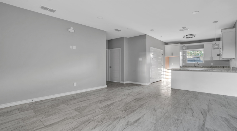 2707 Sanders Ave, LAREDO, Texas 78040, 2 Bedrooms Bedrooms, 3 Rooms Rooms,1 BathroomBathrooms,Residential,For Rent,2707 Sanders Ave,20262679