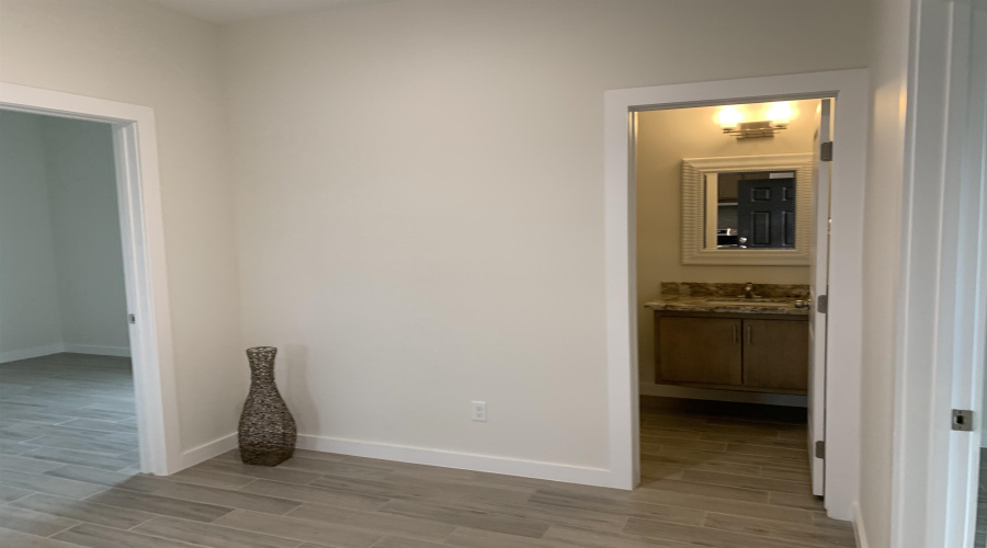 1409 Los Estribos Dr., Laredo, Texas 78046, 3 Bedrooms Bedrooms, 6 Rooms Rooms,2 BathroomsBathrooms,Residential,For Rent,1409 Los Estribos Dr.,20262680