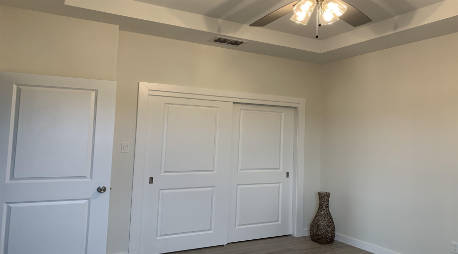 1409 Los Estribos Dr., Laredo, Texas 78046, 3 Bedrooms Bedrooms, 6 Rooms Rooms,2 BathroomsBathrooms,Residential,For Rent,1409 Los Estribos Dr.,20262680