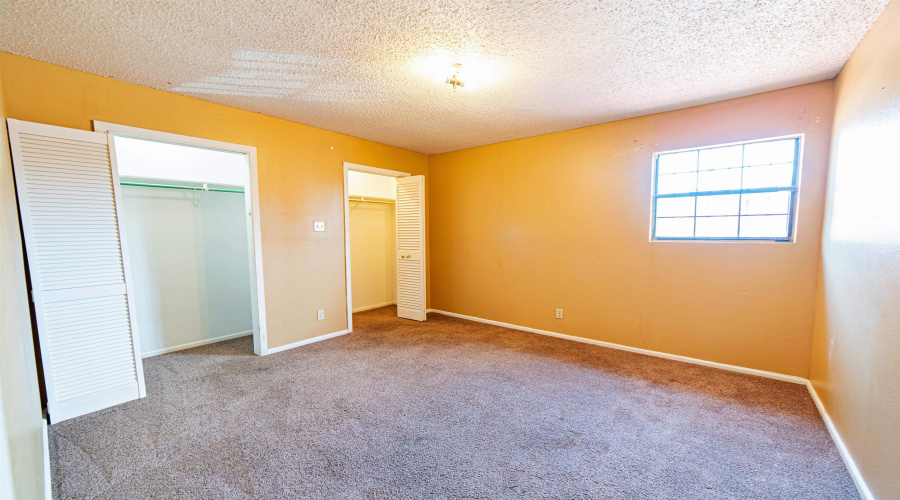 5500 McPherson Rd, Laredo, Texas 78041, 2 Bedrooms Bedrooms, 4 Rooms Rooms,1 BathroomBathrooms,Residential,For Sale,5500 McPherson Rd,20262683