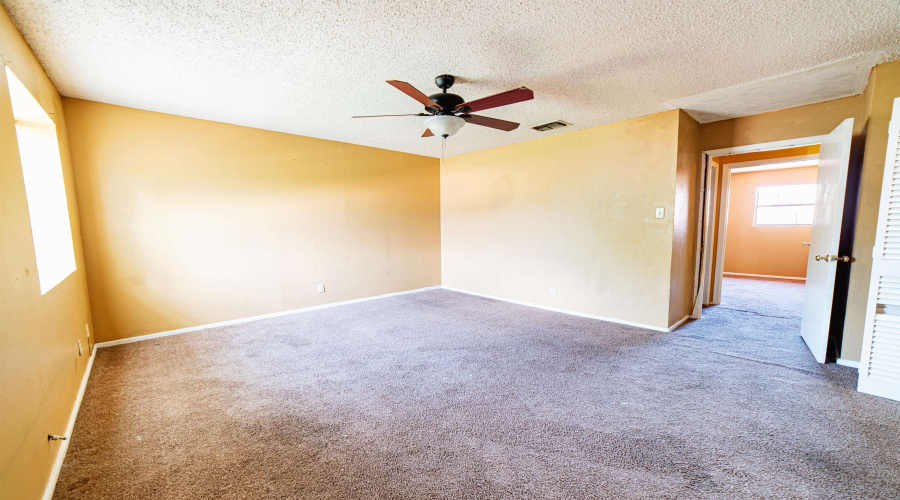 5500 McPherson Rd, Laredo, Texas 78041, 2 Bedrooms Bedrooms, 4 Rooms Rooms,1 BathroomBathrooms,Residential,For Sale,5500 McPherson Rd,20262683