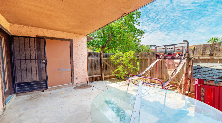 5500 McPherson Rd, Laredo, Texas 78041, 2 Bedrooms Bedrooms, 4 Rooms Rooms,1 BathroomBathrooms,Residential,For Sale,5500 McPherson Rd,20262683
