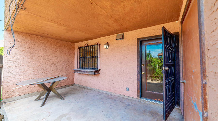 5500 McPherson Rd, Laredo, Texas 78041, 2 Bedrooms Bedrooms, 4 Rooms Rooms,1 BathroomBathrooms,Residential,For Sale,5500 McPherson Rd,20262683