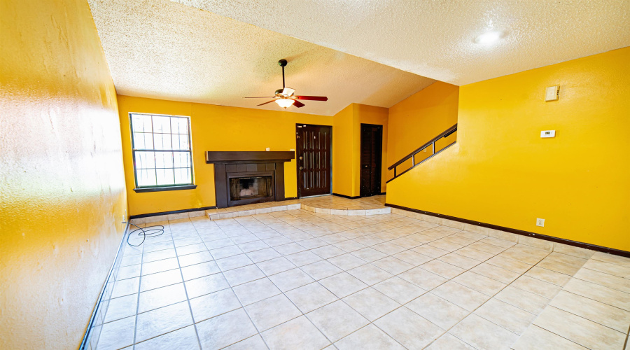 5500 McPherson Rd, Laredo, Texas 78041, 2 Bedrooms Bedrooms, 4 Rooms Rooms,1 BathroomBathrooms,Residential,For Sale,5500 McPherson Rd,20262683